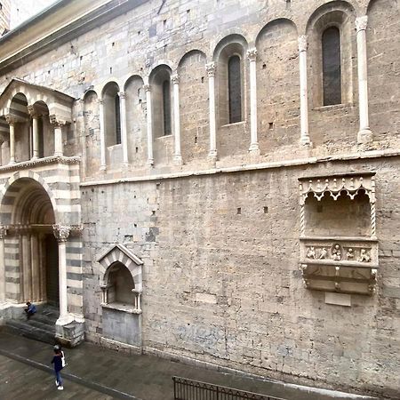 Amazing San Lorenzo 19, Rolli Palace Unesco - Stunning View Overlooking The Cathedral - Free Private Parking- Genua Buitenkant foto