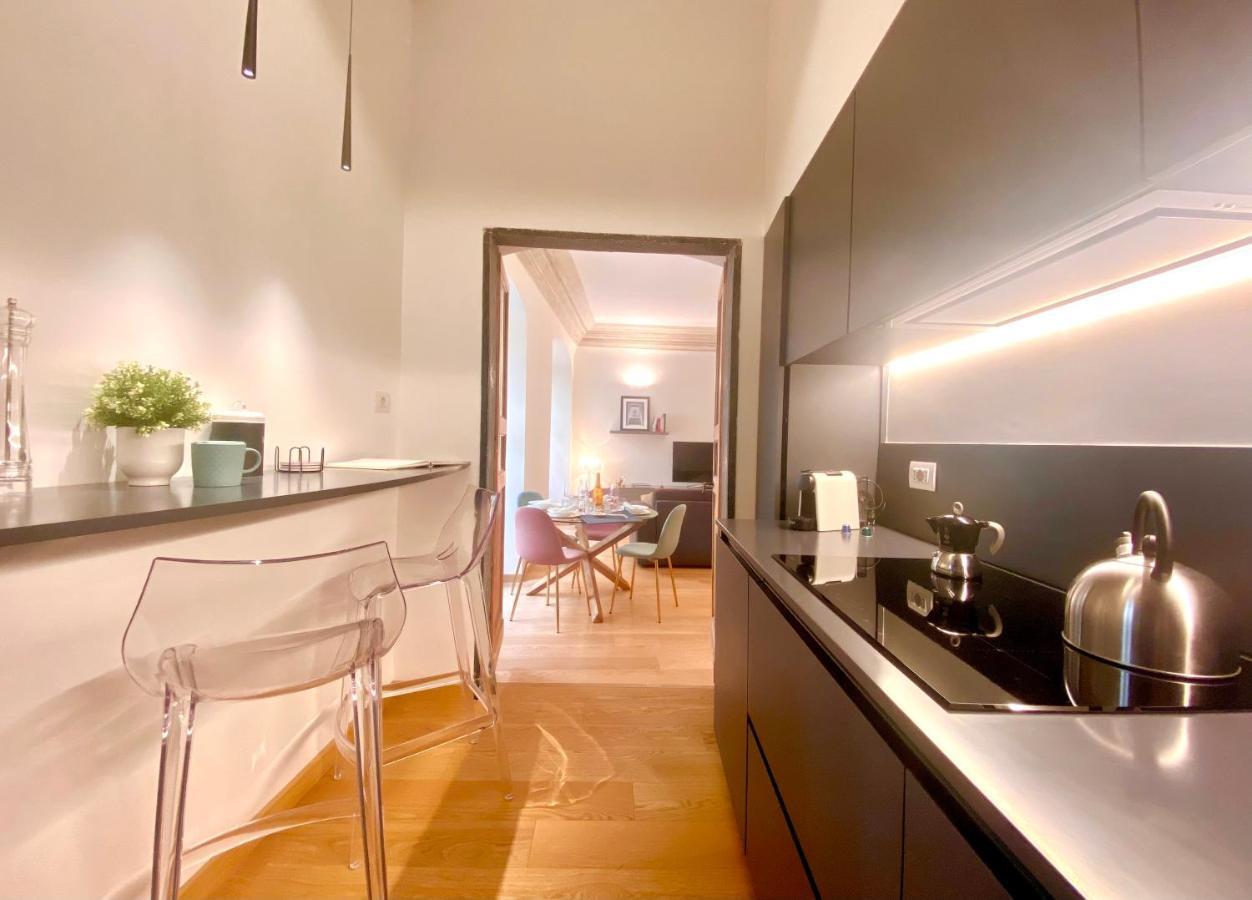 Amazing San Lorenzo 19, Rolli Palace Unesco - Stunning View Overlooking The Cathedral - Free Private Parking- Genua Buitenkant foto