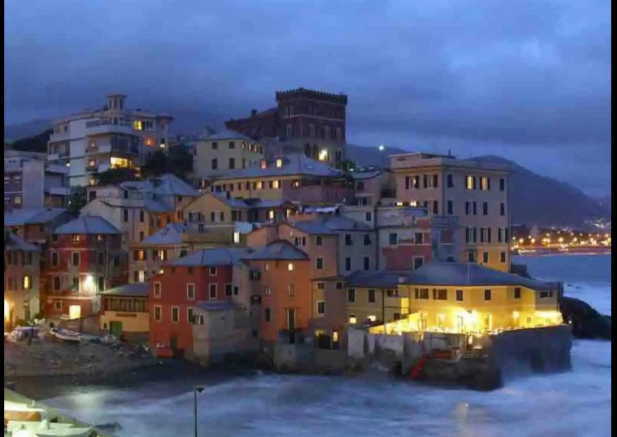 Amazing San Lorenzo 19, Rolli Palace Unesco - Stunning View Overlooking The Cathedral - Free Private Parking- Genua Buitenkant foto
