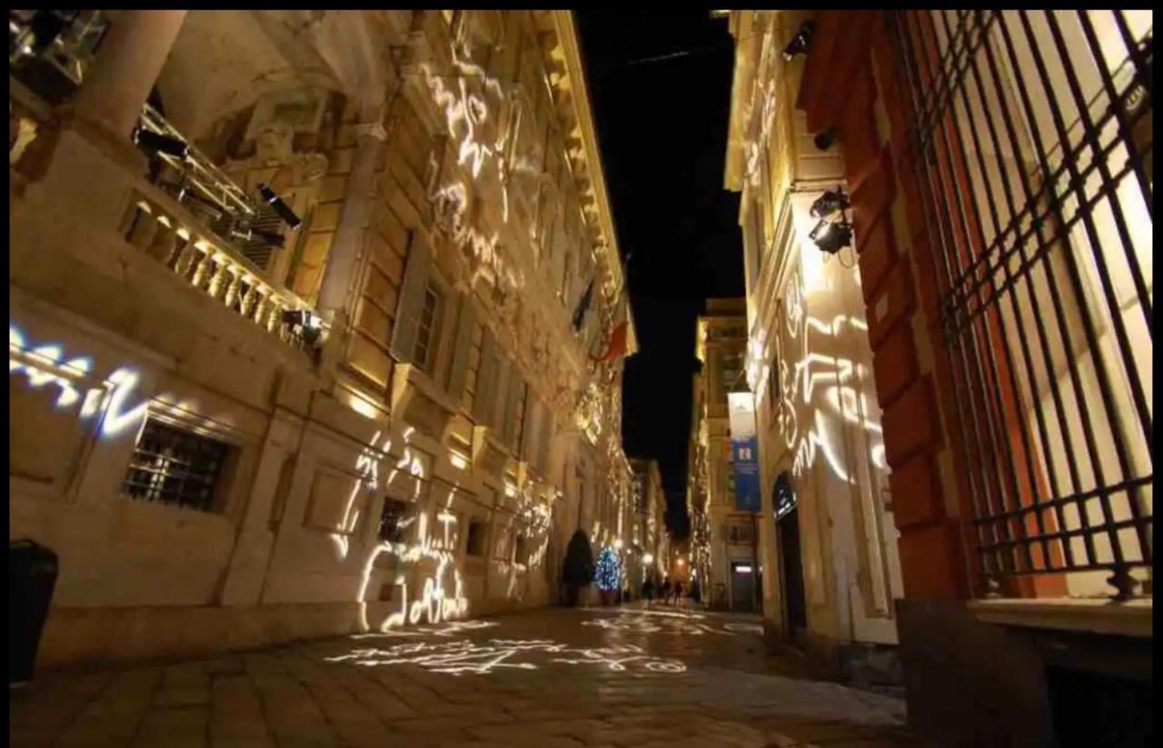 Amazing San Lorenzo 19, Rolli Palace Unesco - Stunning View Overlooking The Cathedral - Free Private Parking- Genua Buitenkant foto