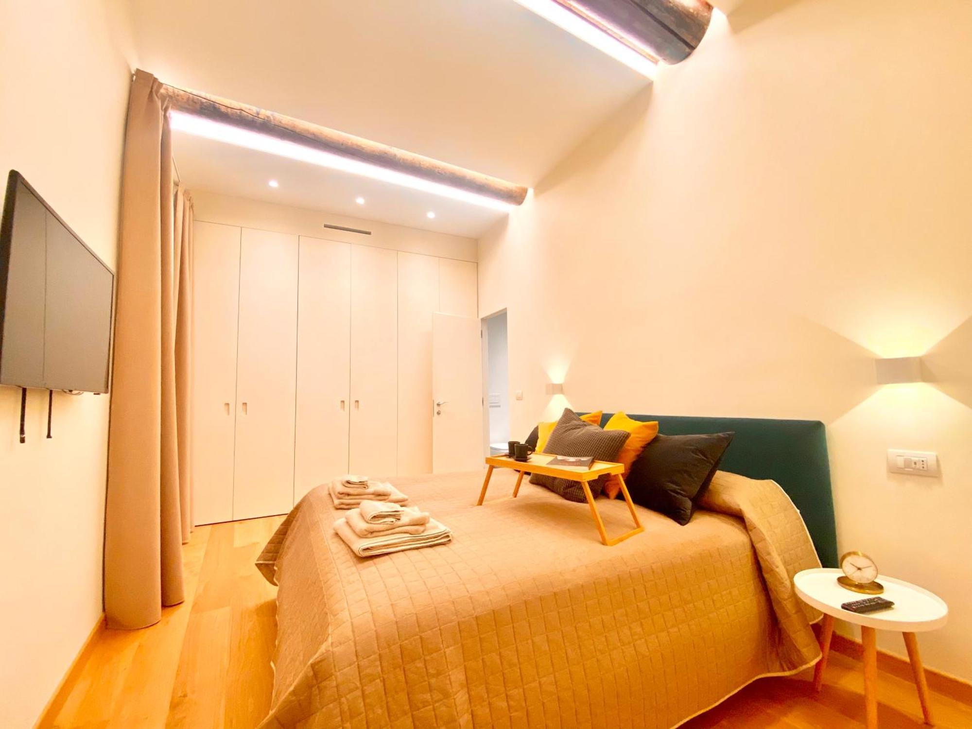 Amazing San Lorenzo 19, Rolli Palace Unesco - Stunning View Overlooking The Cathedral - Free Private Parking- Genua Buitenkant foto